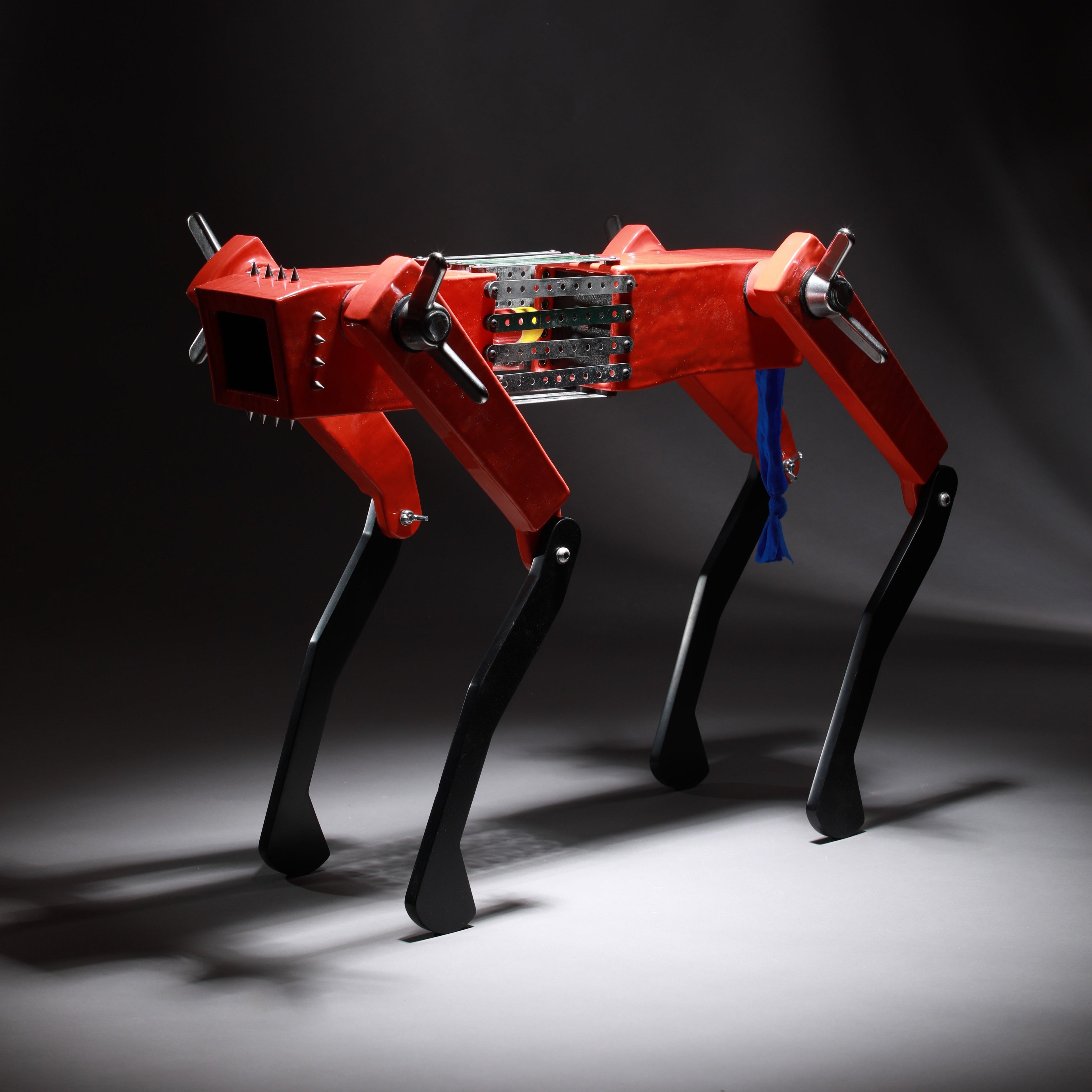 Black Dog (Red)